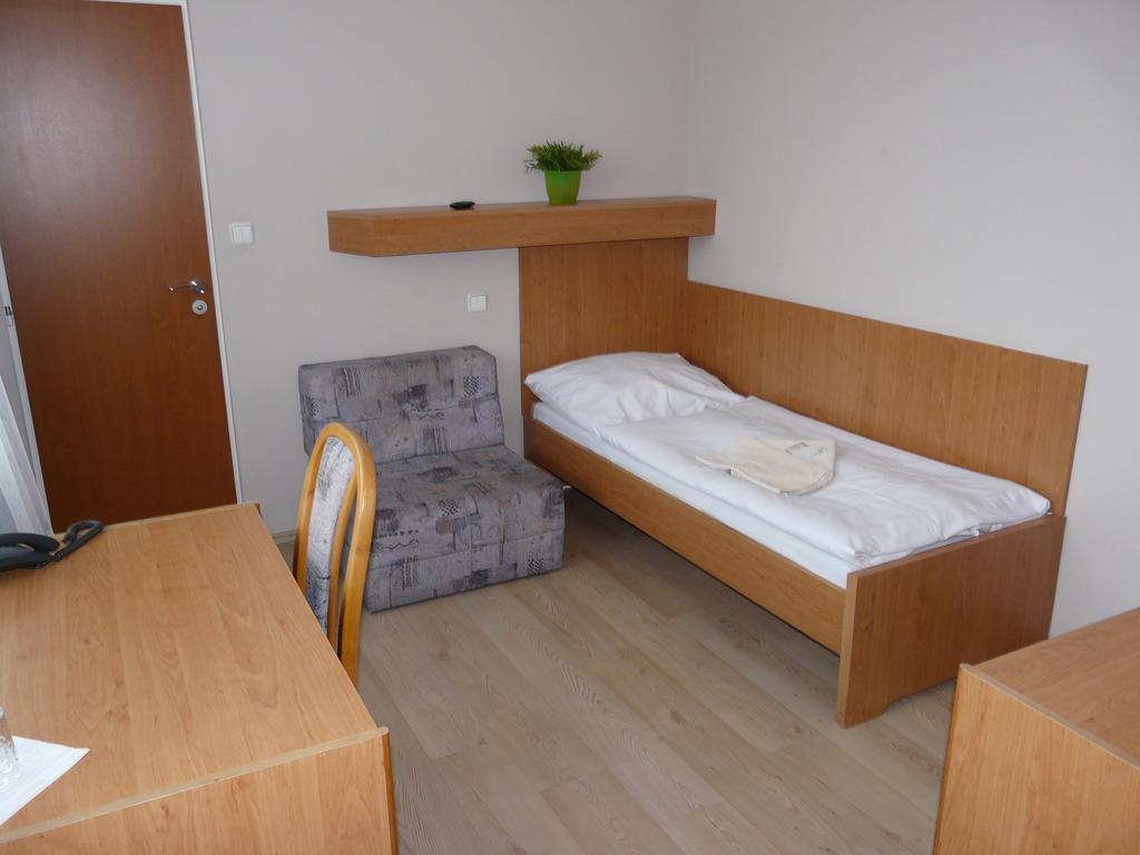 Hotel Ondras Злин Номер фото